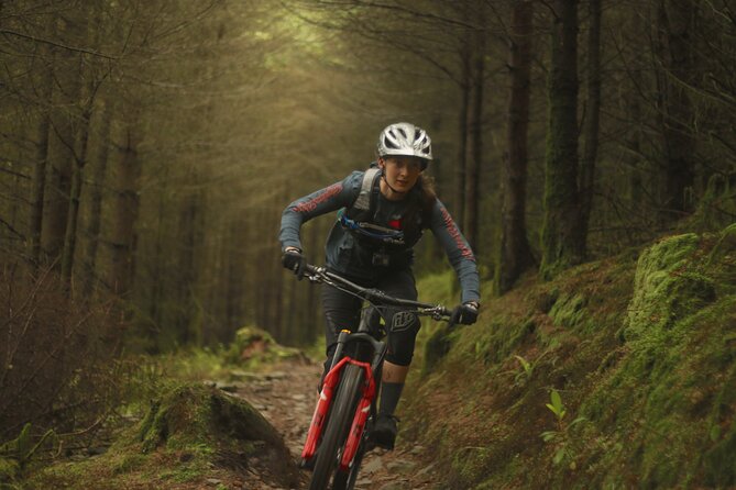 Mountain Biking (1 hour)