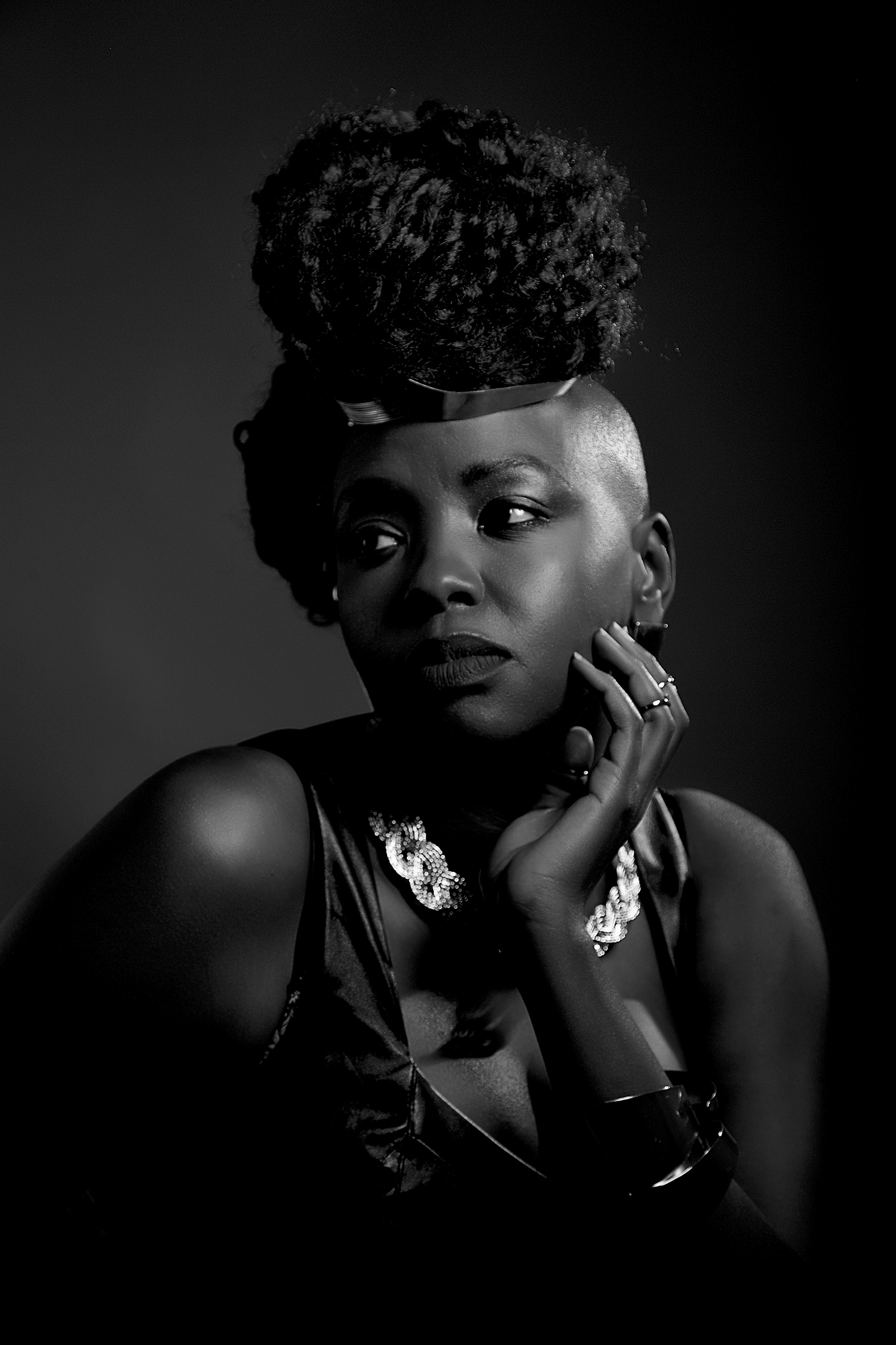 Muthoni the Drummer Queen Double Releases âKenyan Messageâ and âMillion Voice